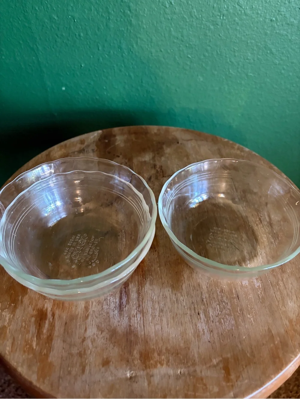Vintage Pyrex Stacking Clear Glass Custard Cups with Scalloped Edges, set of 3